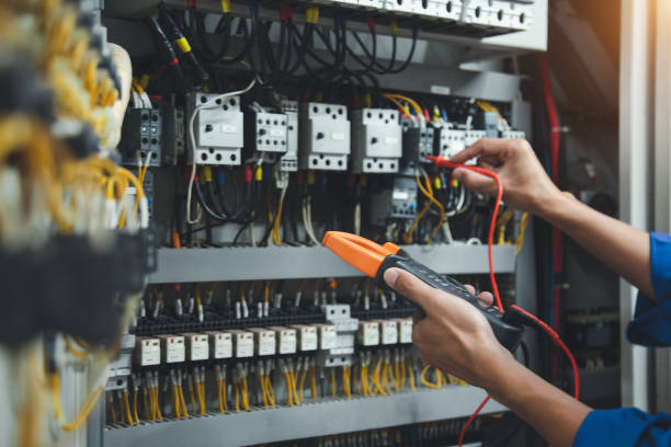 Best Local Electrician Companies  in Manhattan, MT